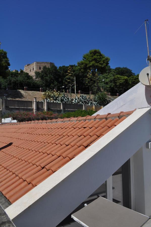 Casa Di Mario Appartamento In Centro Storico Con Due Camere Da Letto E Terrazze Cagliari Kültér fotó